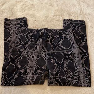 Lululemon Snake Skin Print Leggings